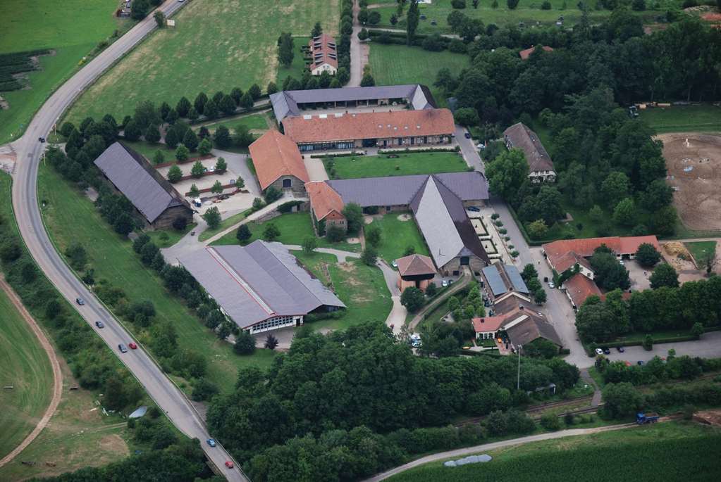 Der Linslerhof - Hotel, Restaurant, Events & Natur Überherrn Eksteriør bilde