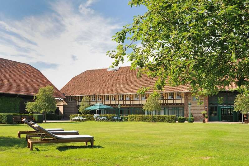Der Linslerhof - Hotel, Restaurant, Events & Natur Überherrn Eksteriør bilde