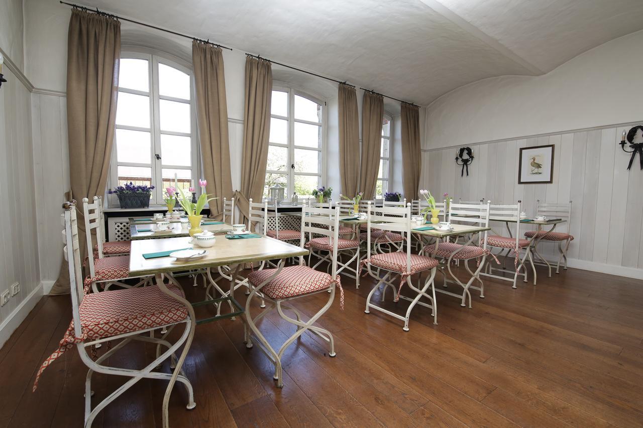 Der Linslerhof - Hotel, Restaurant, Events & Natur Überherrn Eksteriør bilde